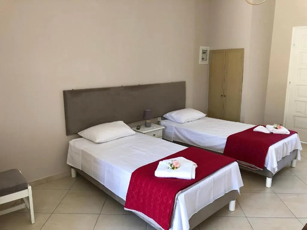 Petros Rooms Sofia Livadi Kondoyenádha Grækenland